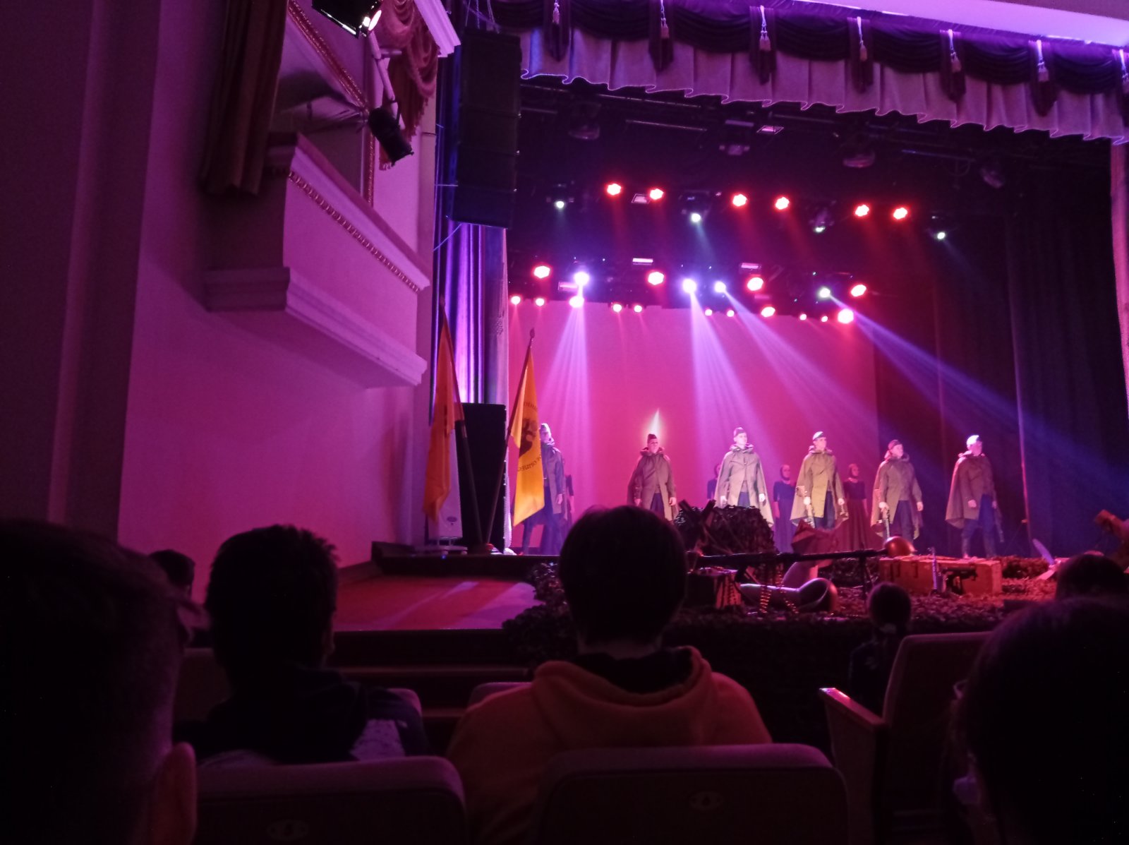 19 марта студенты колледжа посетили патриотический час на тему «Города ...